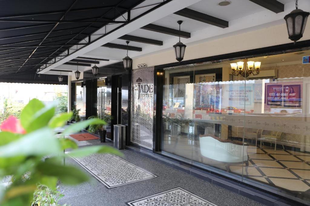 Hotel Zamburger Grand Jade Johor Bahru Buitenkant foto