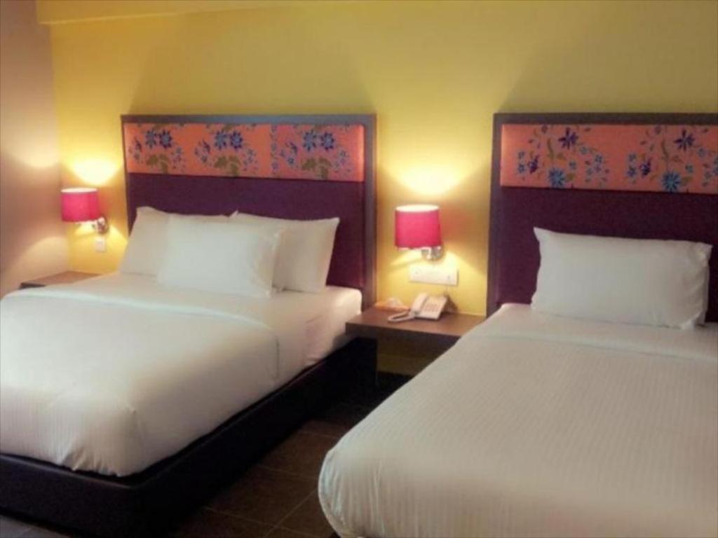 Hotel Zamburger Grand Jade Johor Bahru Buitenkant foto